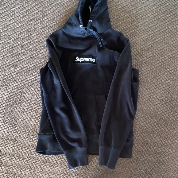 supreme hoodie poshmark